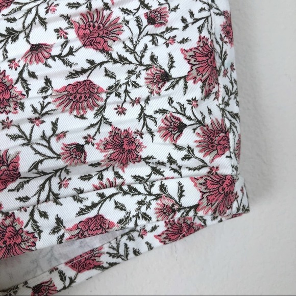 H&M Floral Zip Fly Shorts Size 6 - Picture 4 of 6